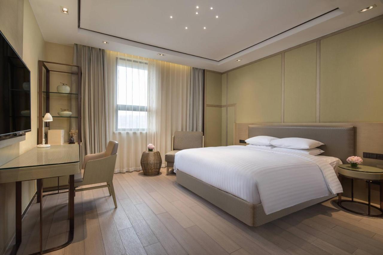 Courtyard By Marriott Shanghai International Tourism And Resorts Zone Екстер'єр фото