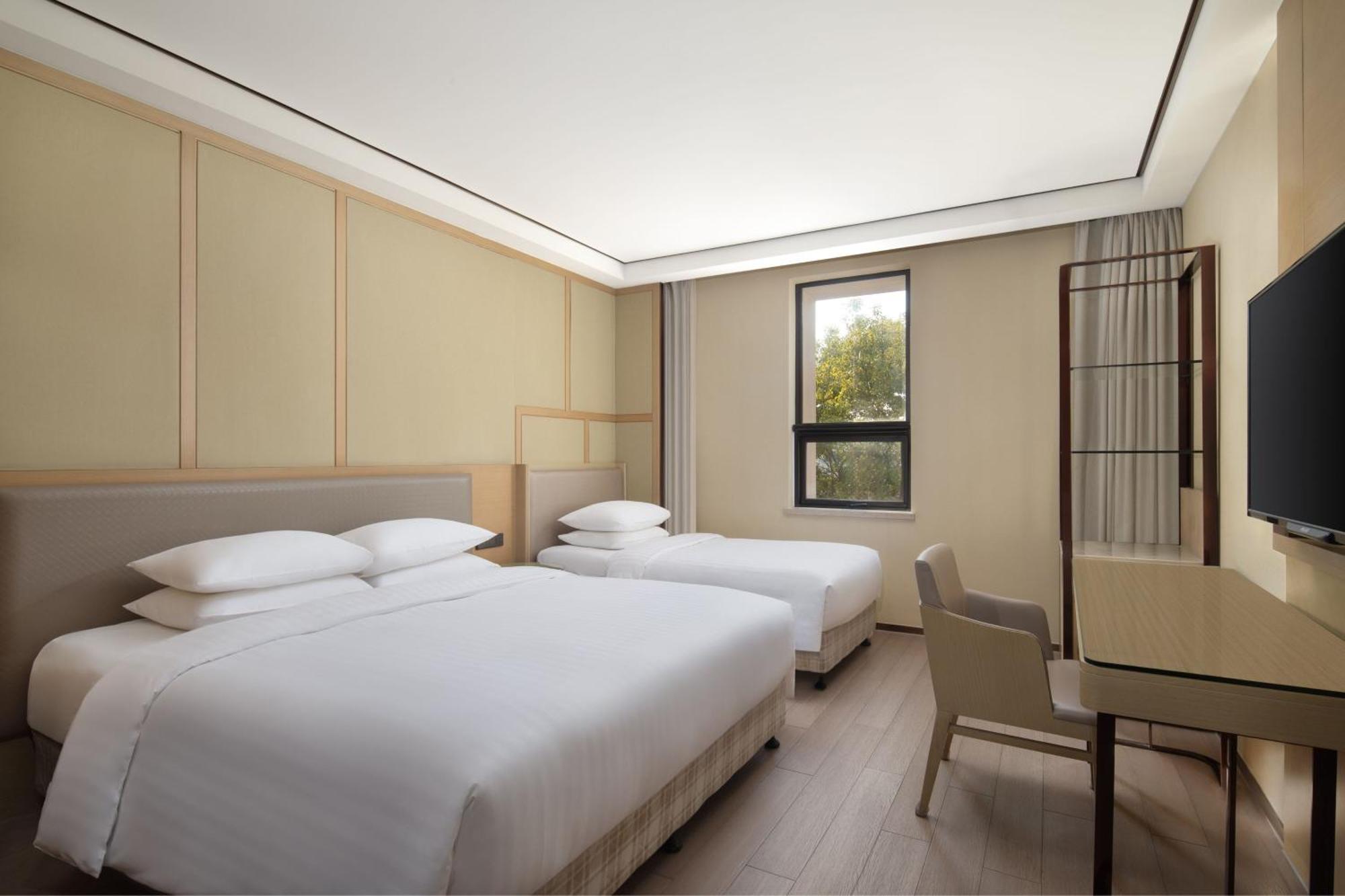 Courtyard By Marriott Shanghai International Tourism And Resorts Zone Екстер'єр фото